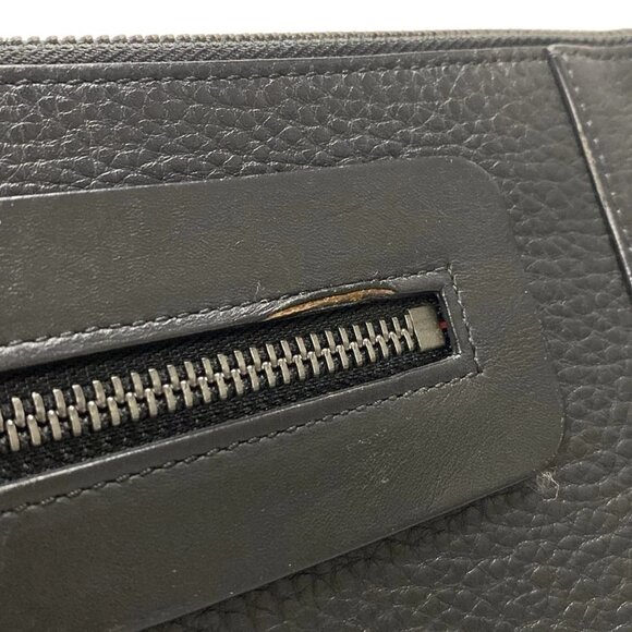 Auth CHRISTIAN LOUBOUTIN Peter Pouch Black Leather Clutch Bag - Picture 12 of 16